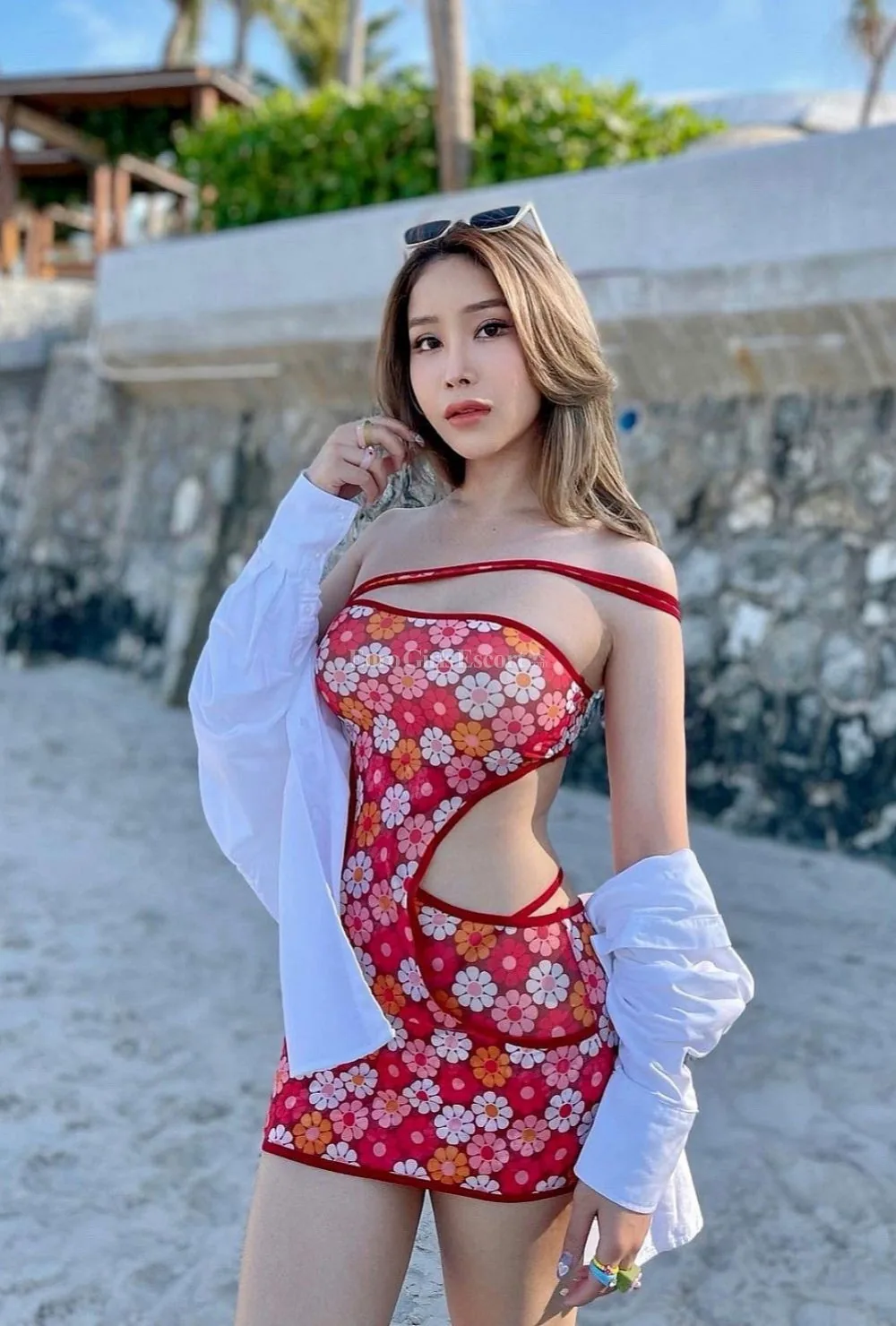 Maja Ganz Neu - Escort Hennef